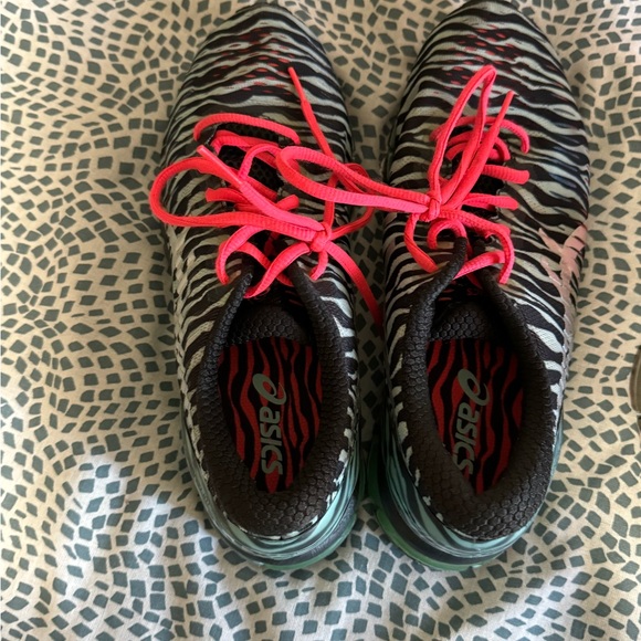 Asics Quantum 360 (2 for 1) - Picture 4 of 5